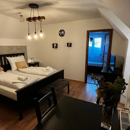 Melior Krumlov Guest house 3*